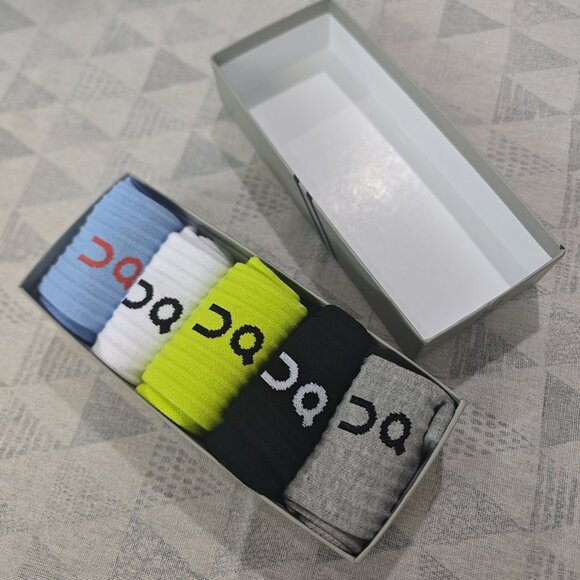 On Running Everyday Socks - Picture 2 of 5